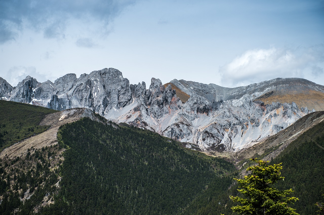 snow mountain plateau the scenery free photo