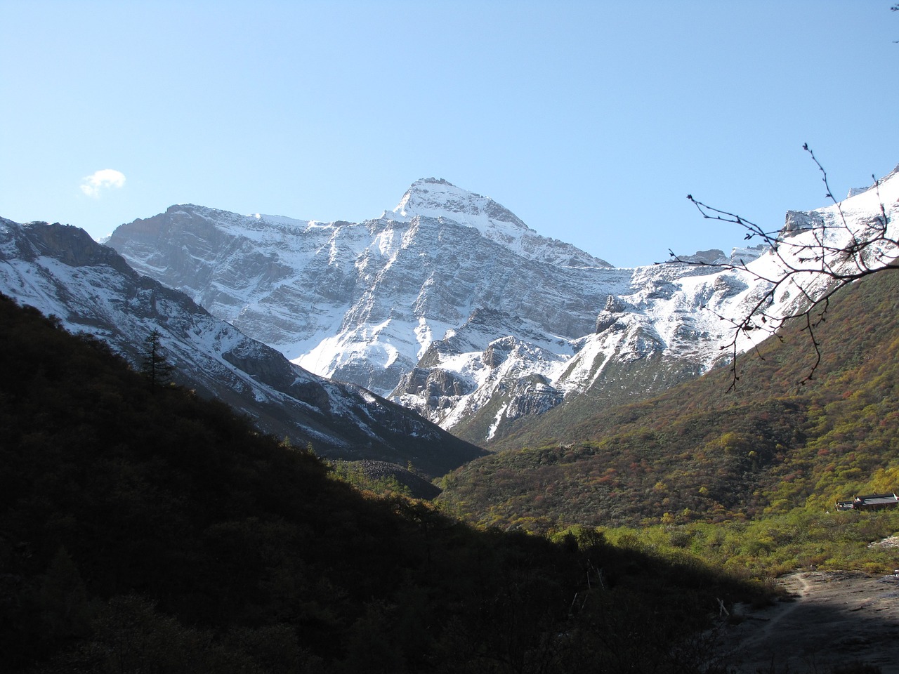 snow mountain china the yellow dragon free photo