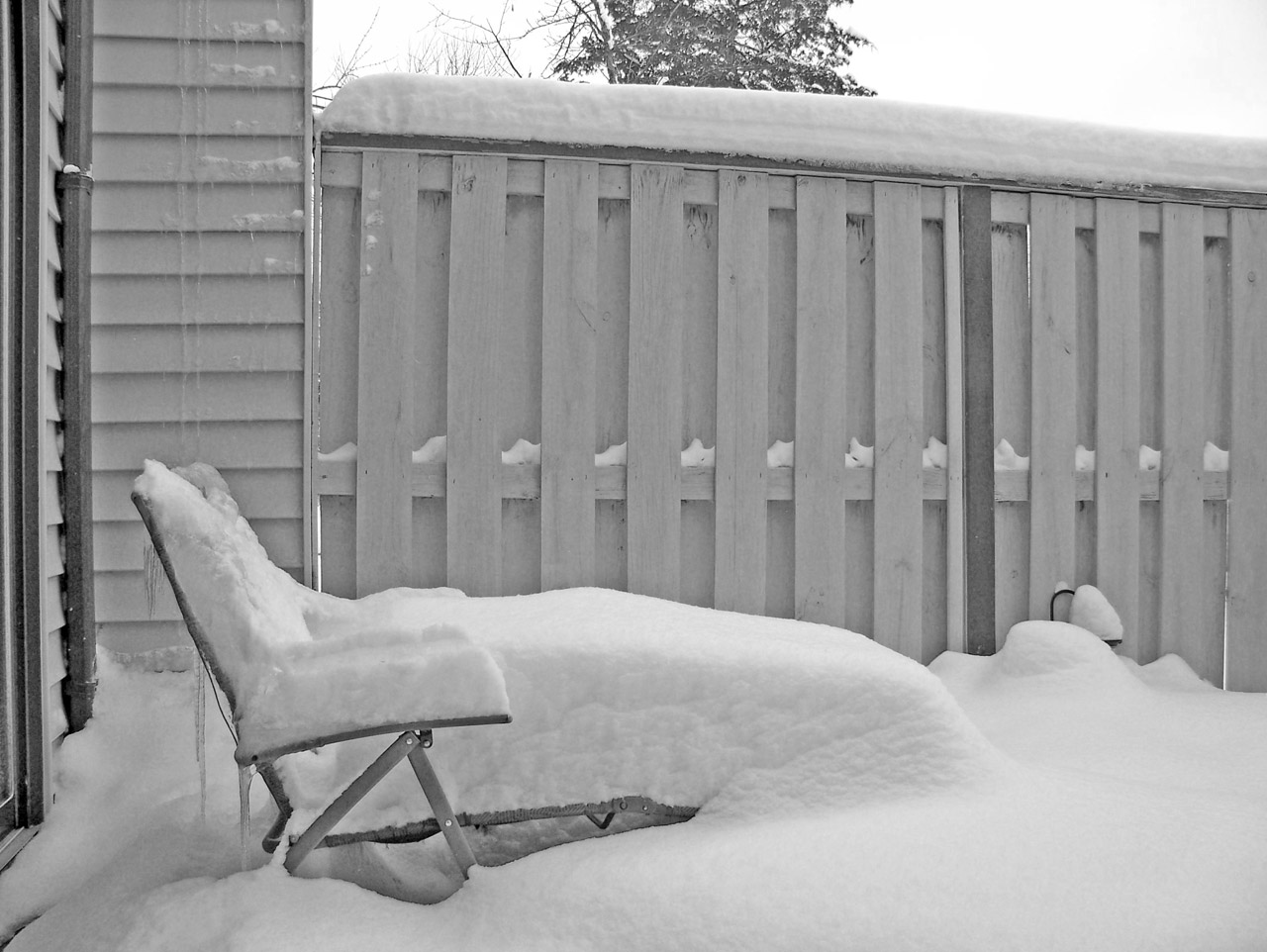 snow lawn chair free photo