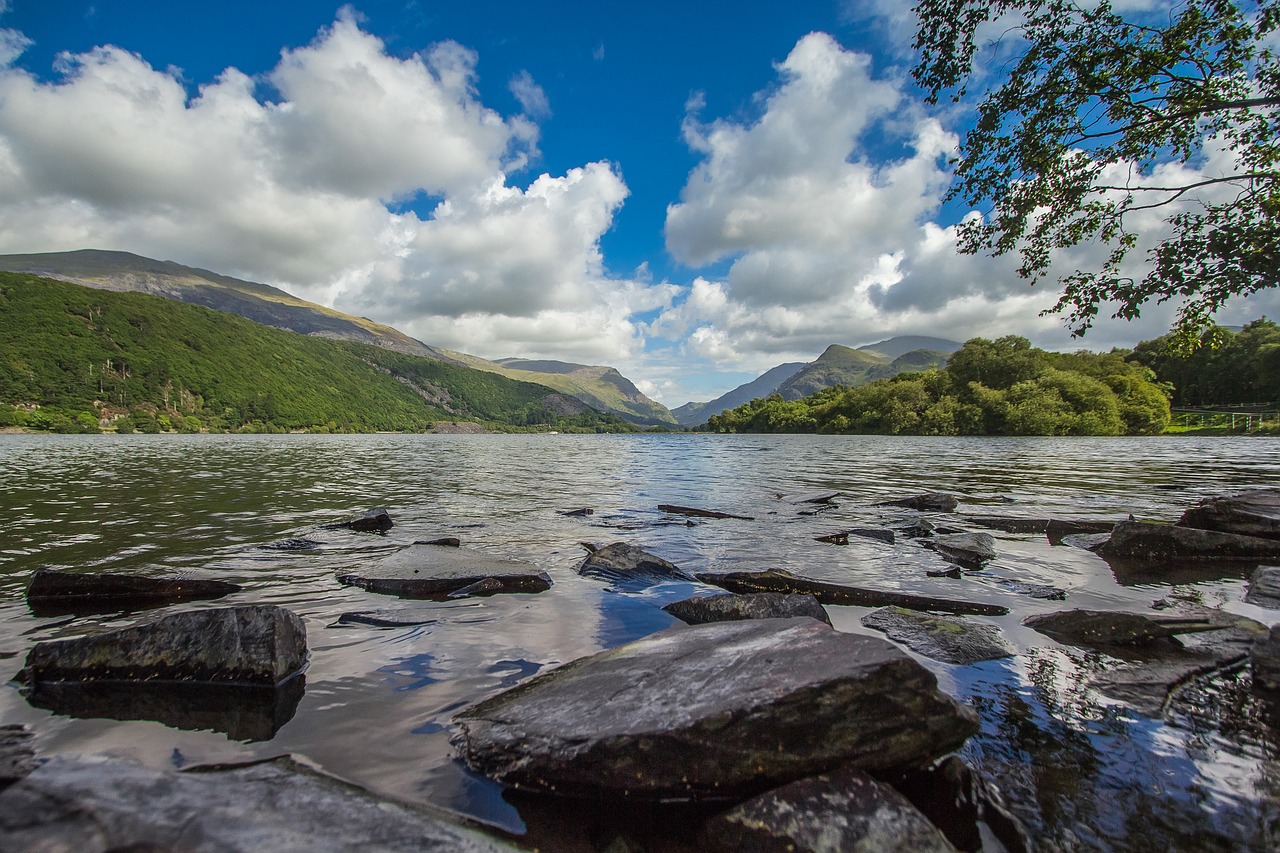 snowdonia wales lake free photo