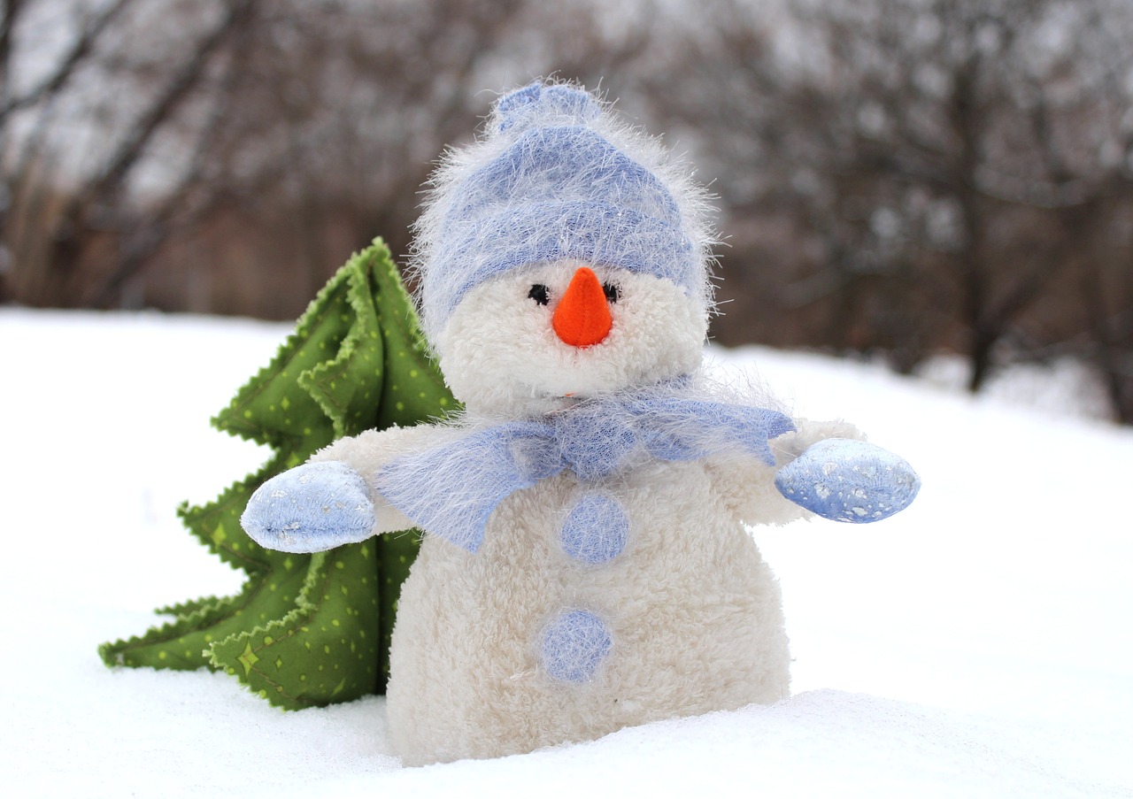 snowman christmas tree new year's eve free photo