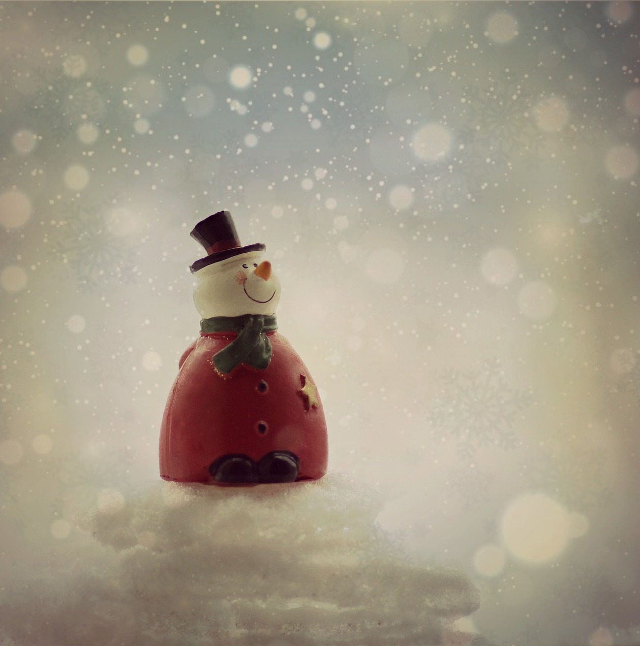 snowman decoration winter free photo