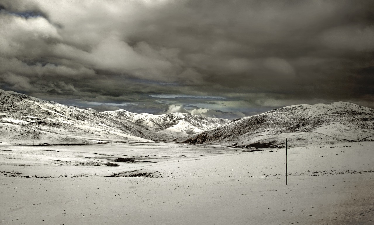 snowy  landscape  plateau free photo