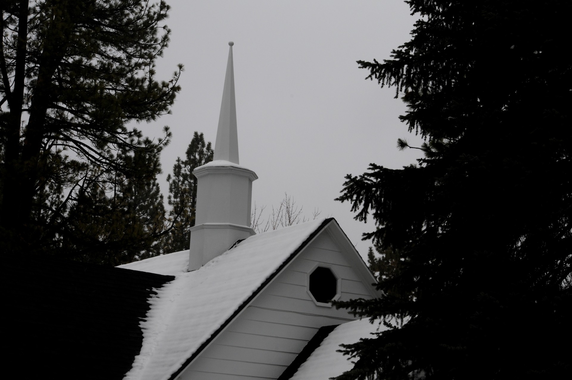 christian church snow free photo