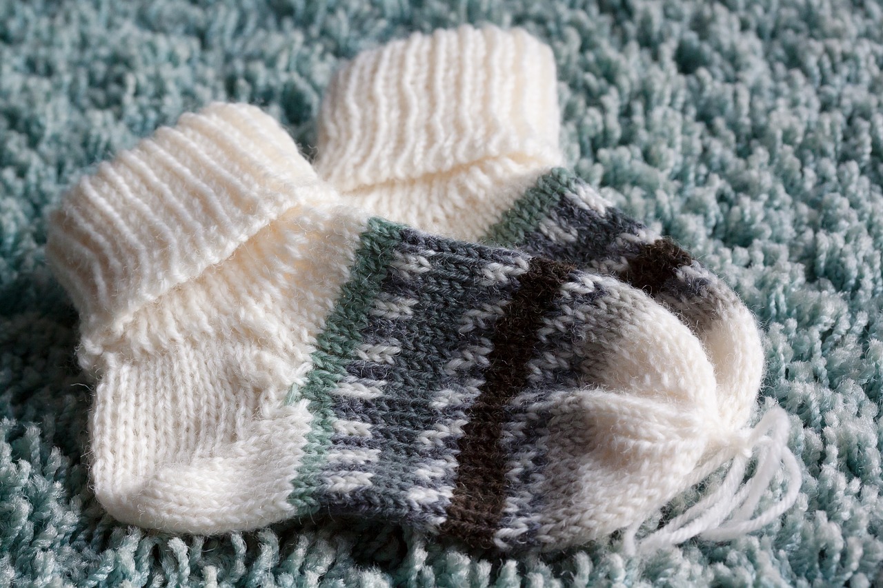 sock knitted hand labor free photo