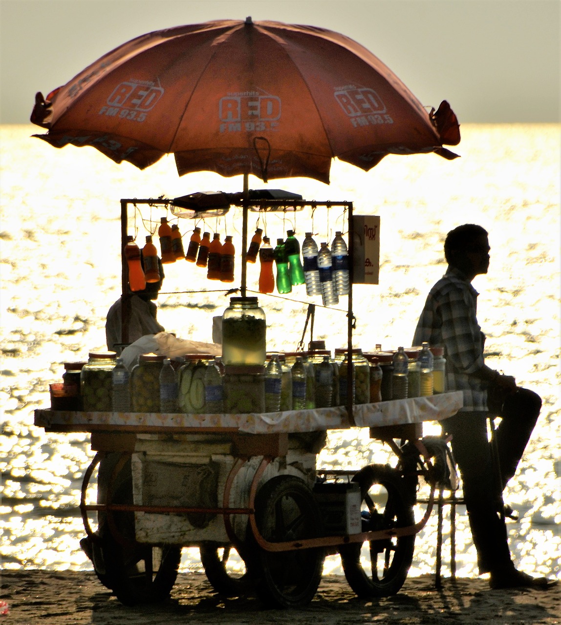 soft drinks vendor free photo