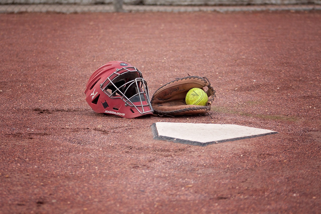 softball catcher ball free photo