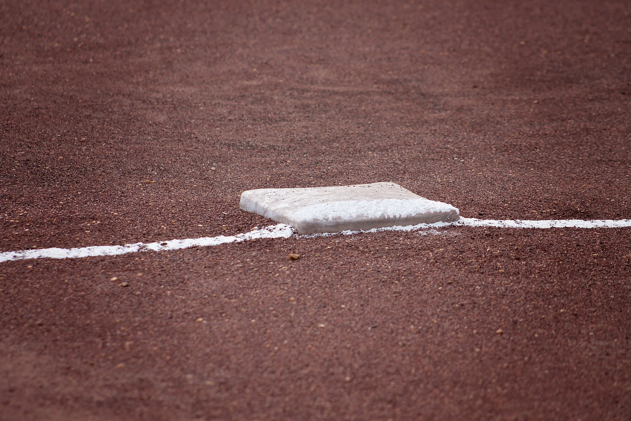softball base game free photo