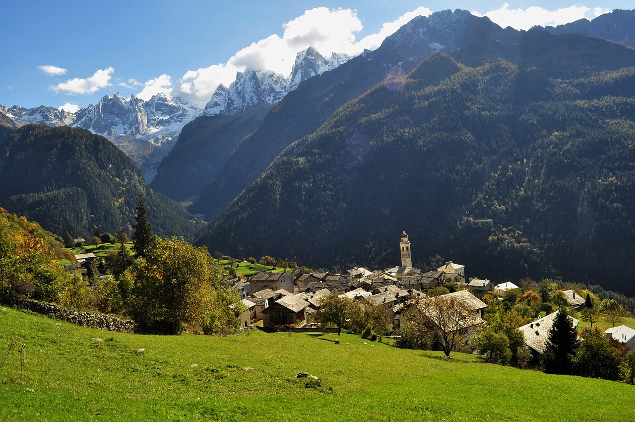 soglio switzerland soglio swiss mountains free photo