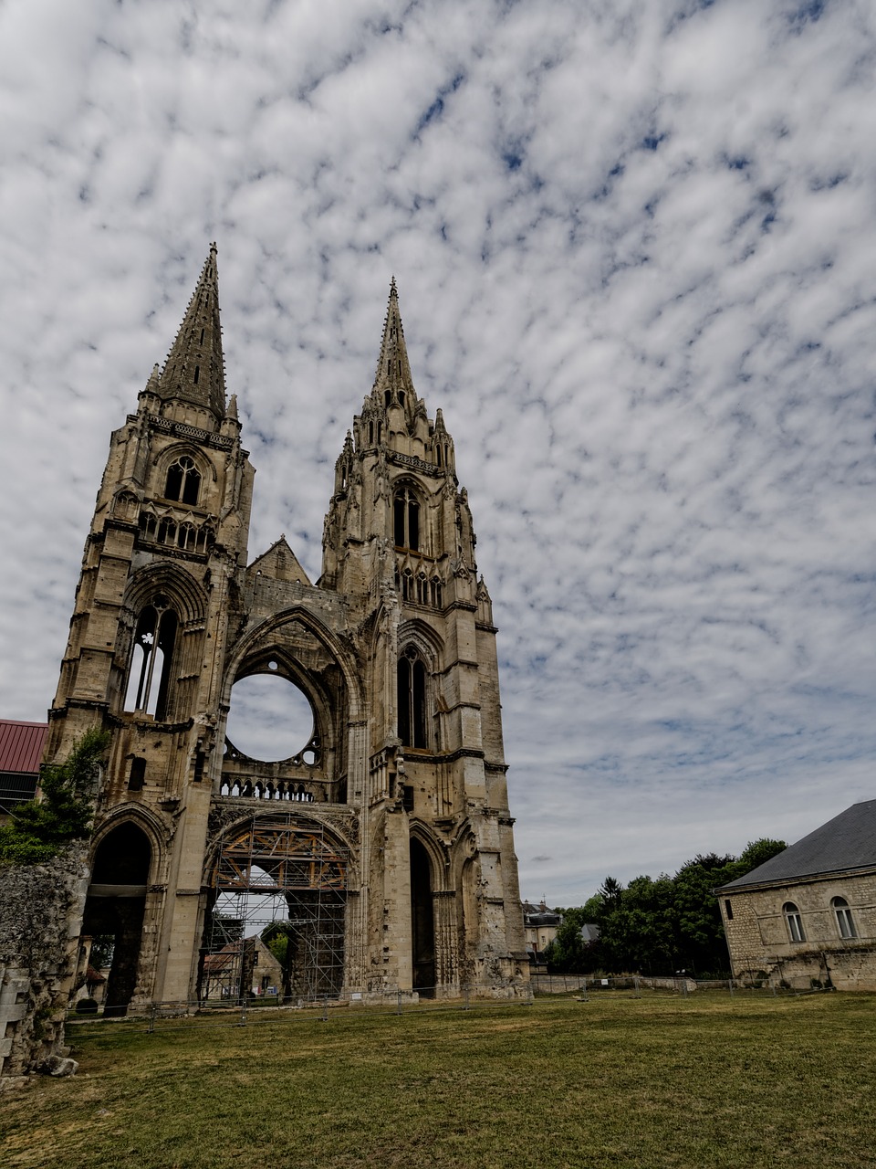 soissons  france  cathedral free photo