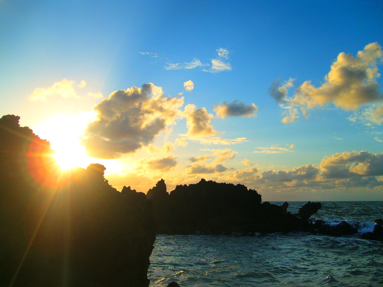 sol rays colorful free photo