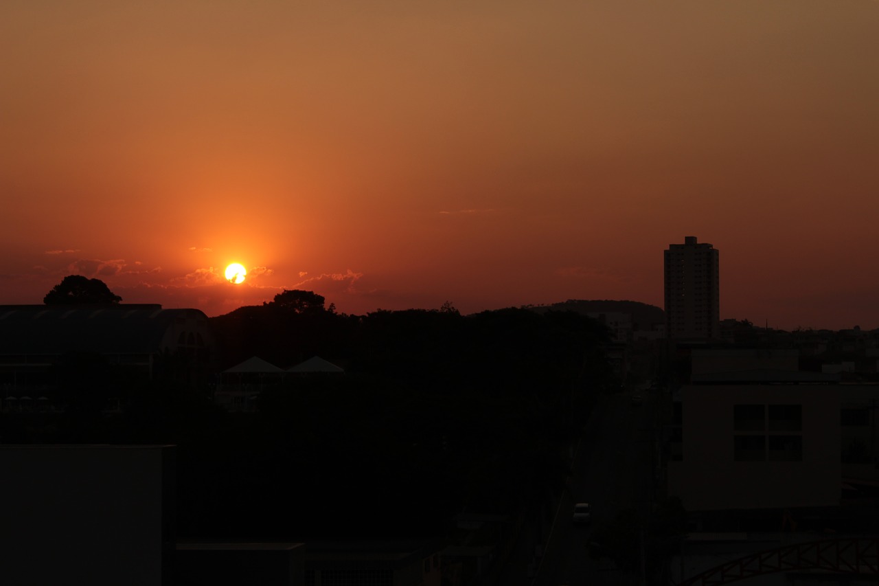 sol sunset city sunset free photo