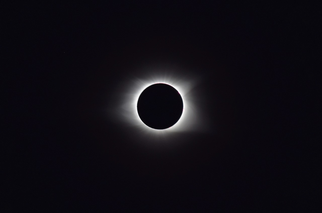 solar eclipse 2017 totality 2017 free photo