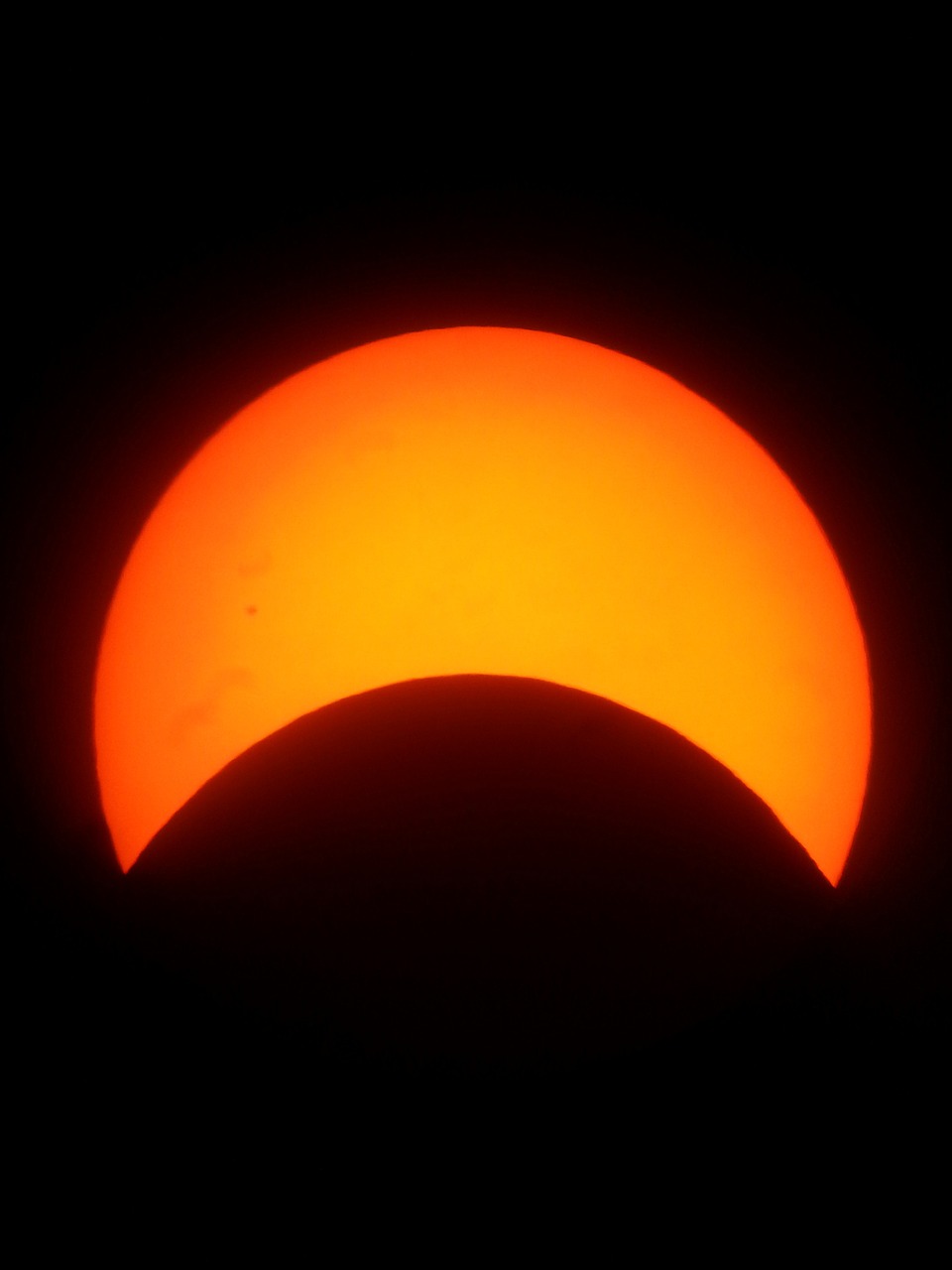 solar eclipse sun moon free photo