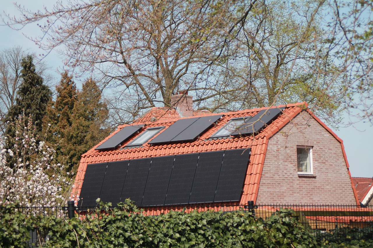 solar panel  house  durable free photo