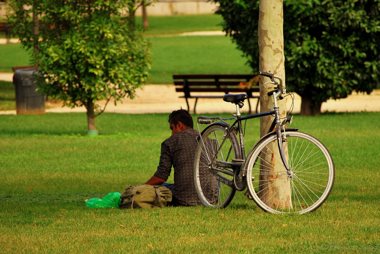 solitude vagabond bicycle free photo