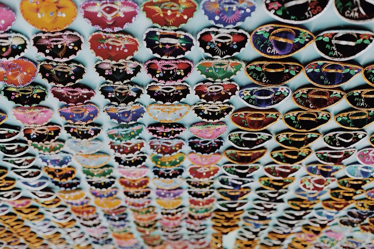 sombreros mexican colorful free photo