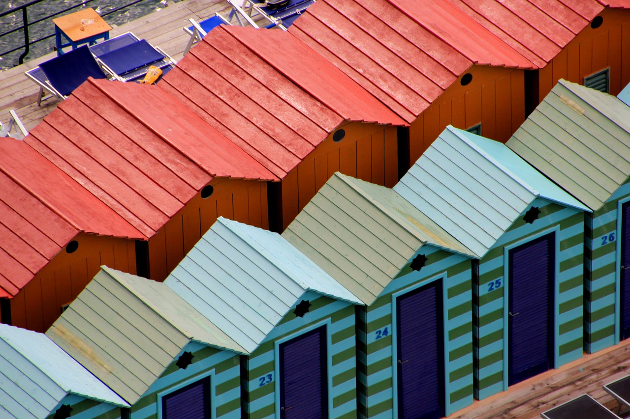 sorrento italy beach hut free photo