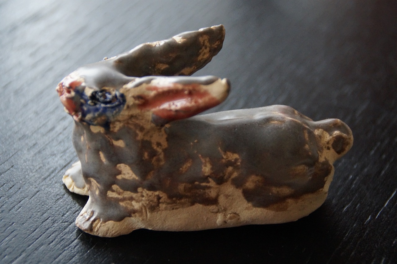 sound clay figure hare free photo