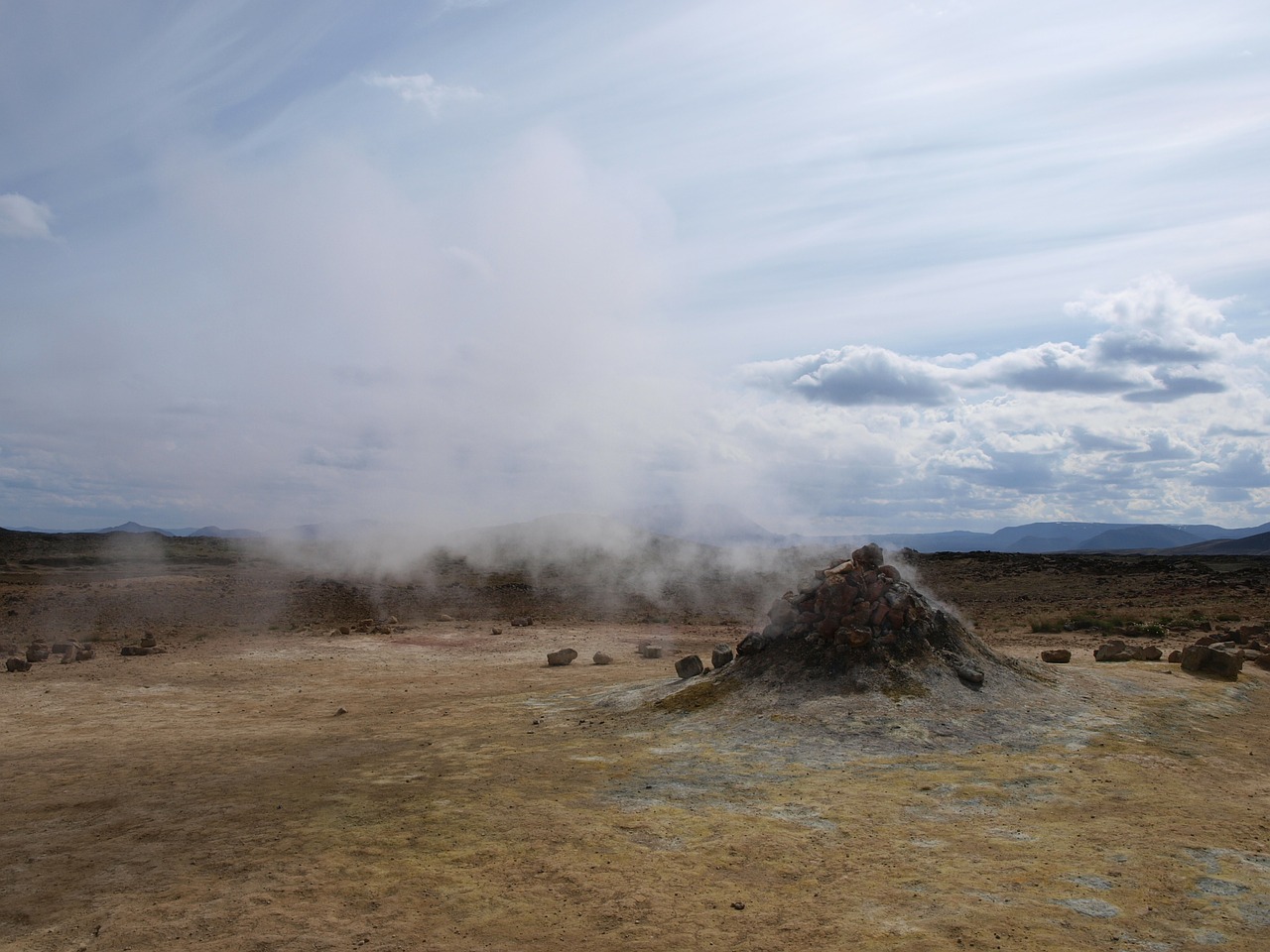 sources of hot thermal springs geothermal free photo