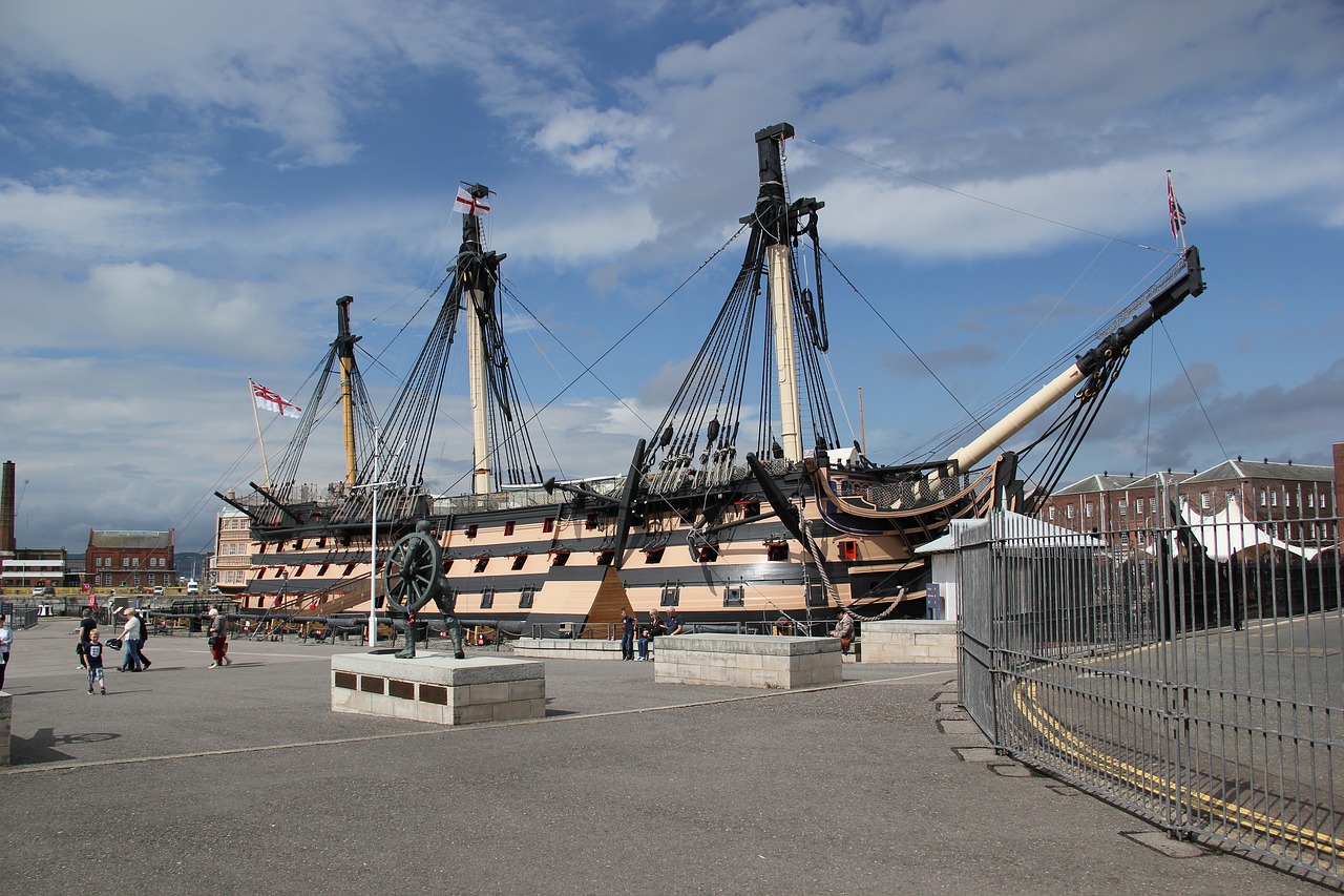 south gland portsmouth hms victory free photo