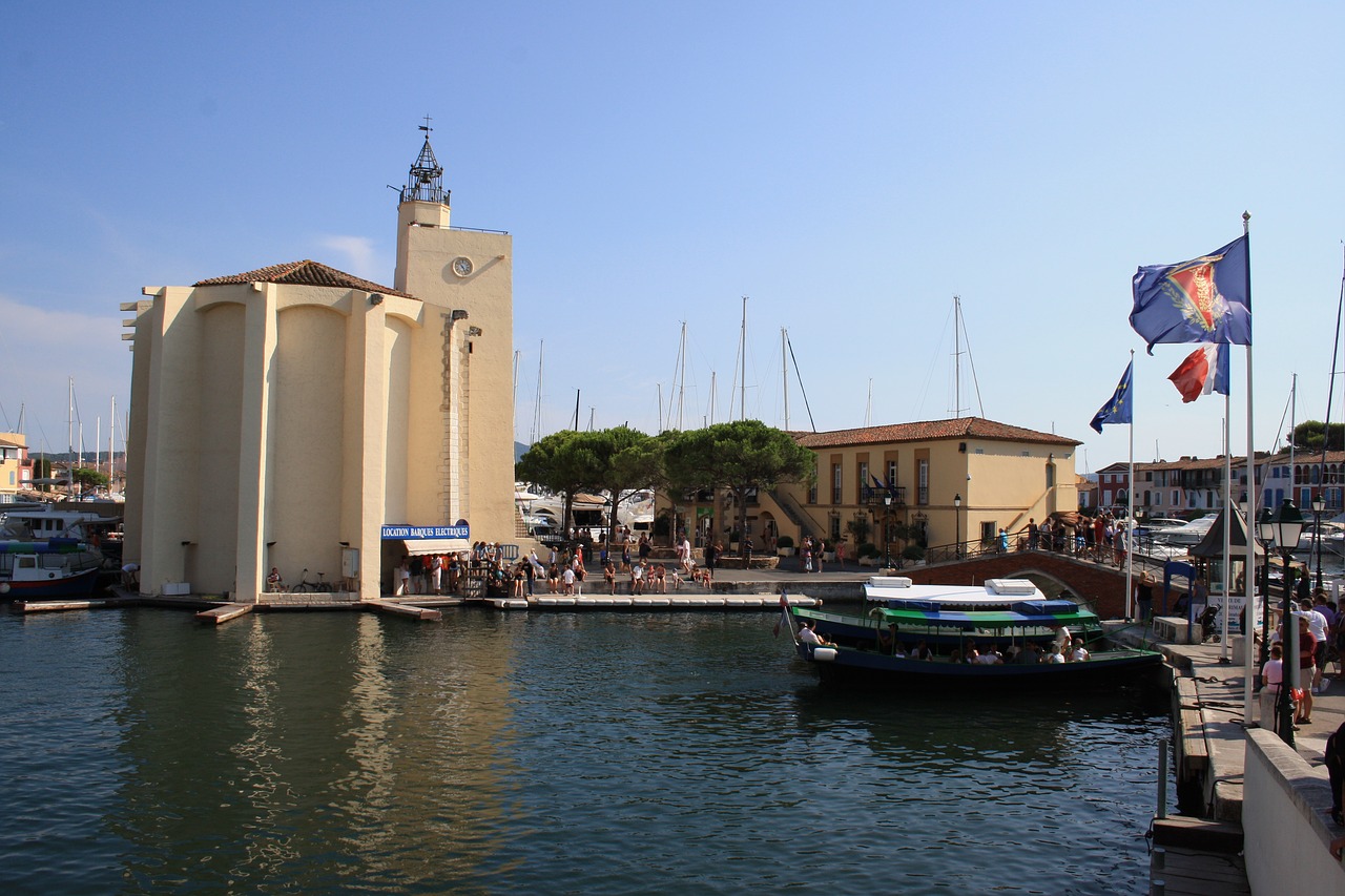 south of france côte d ' azur port grimaud free photo