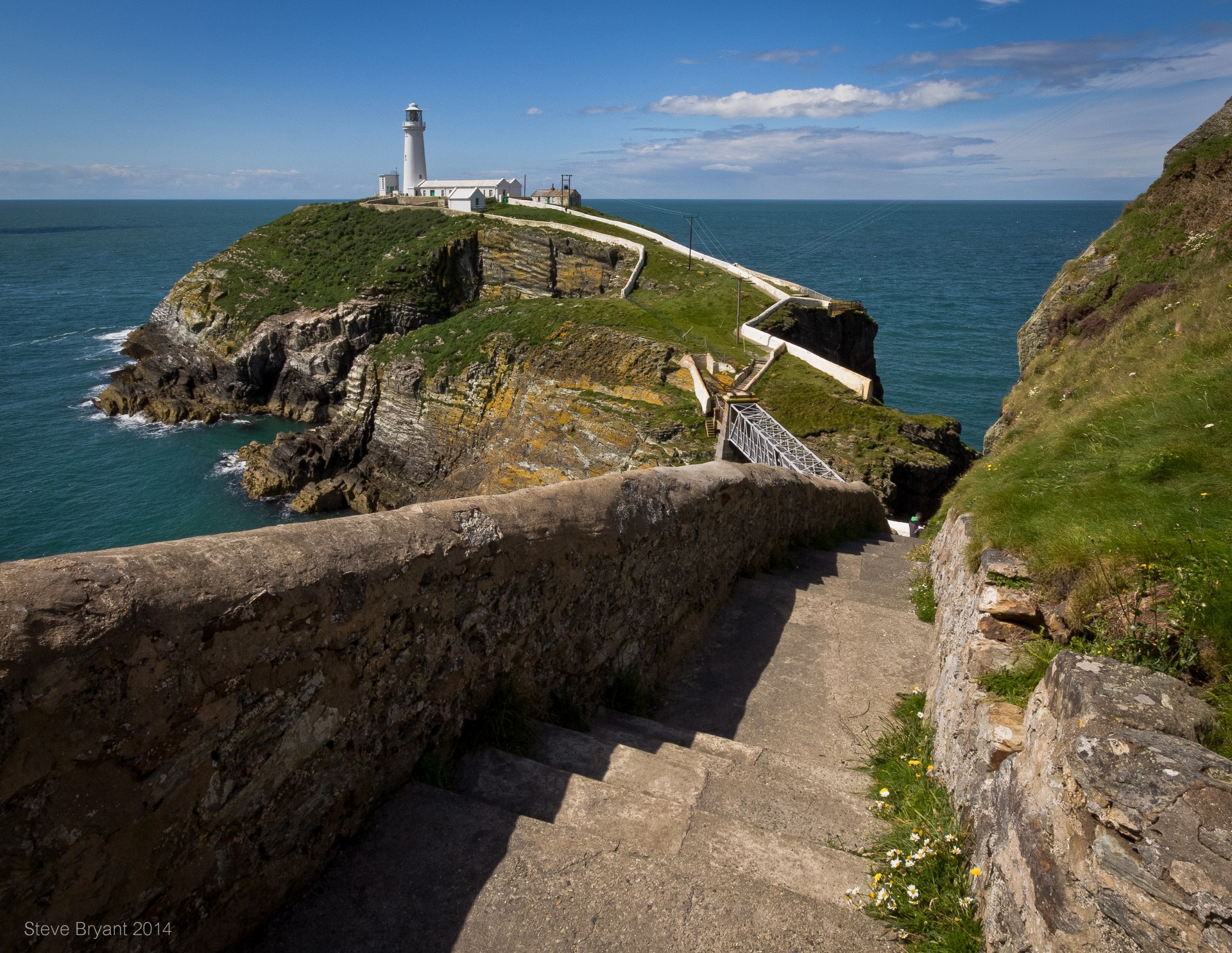 south stack wales lighthouse free photo
