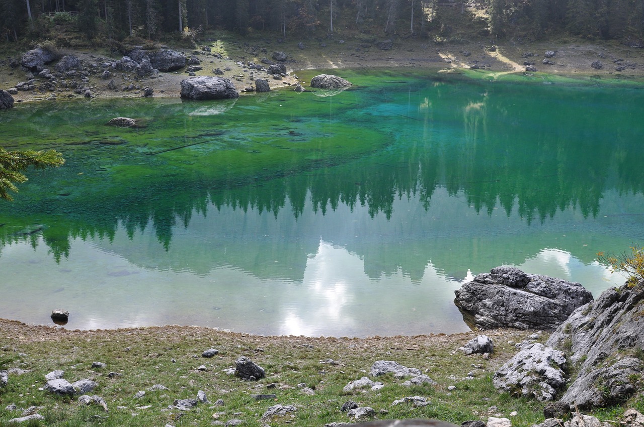 south tyrol bergsee mirroring free photo