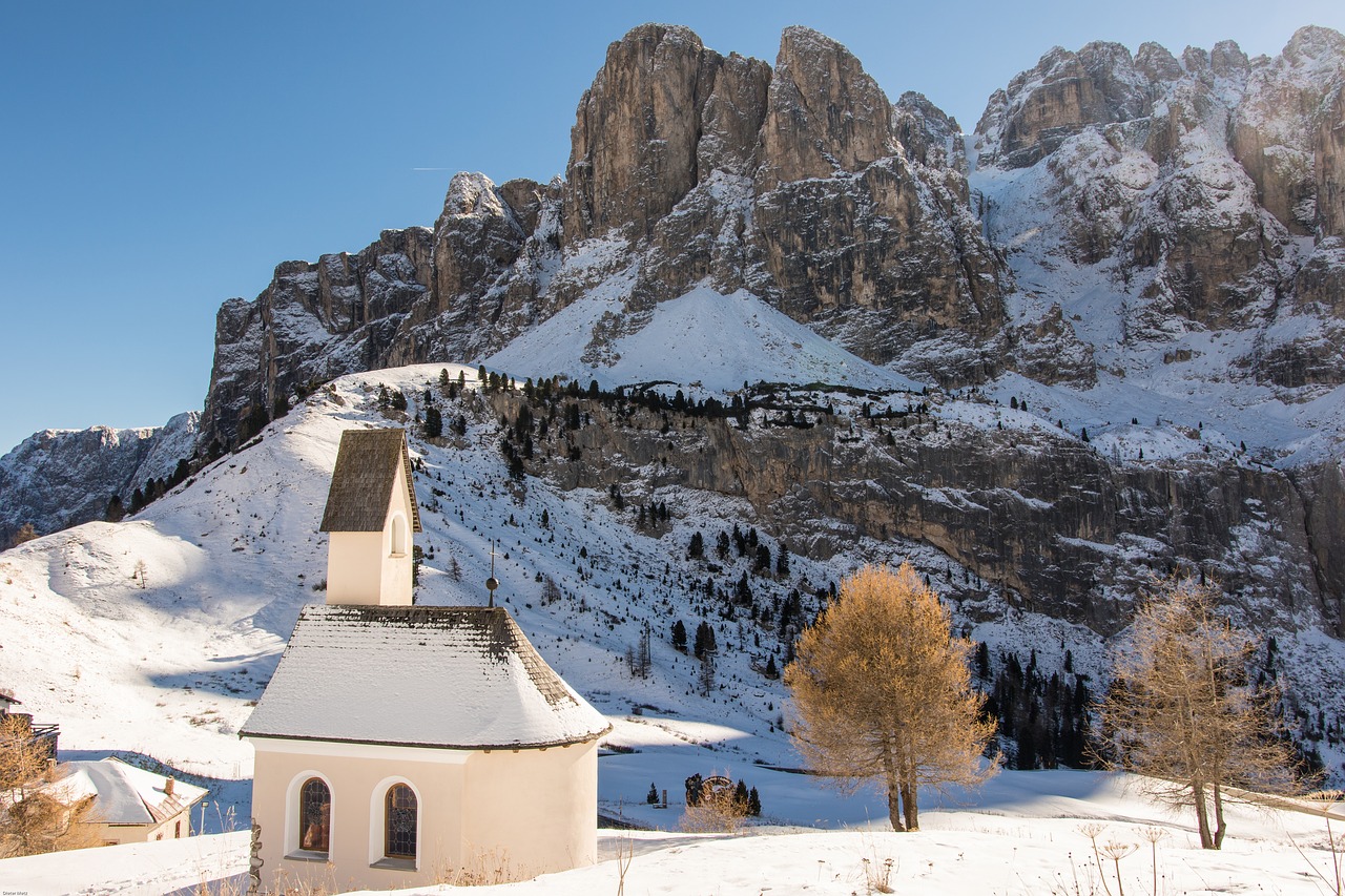 south tyrol dolomites chapel free photo