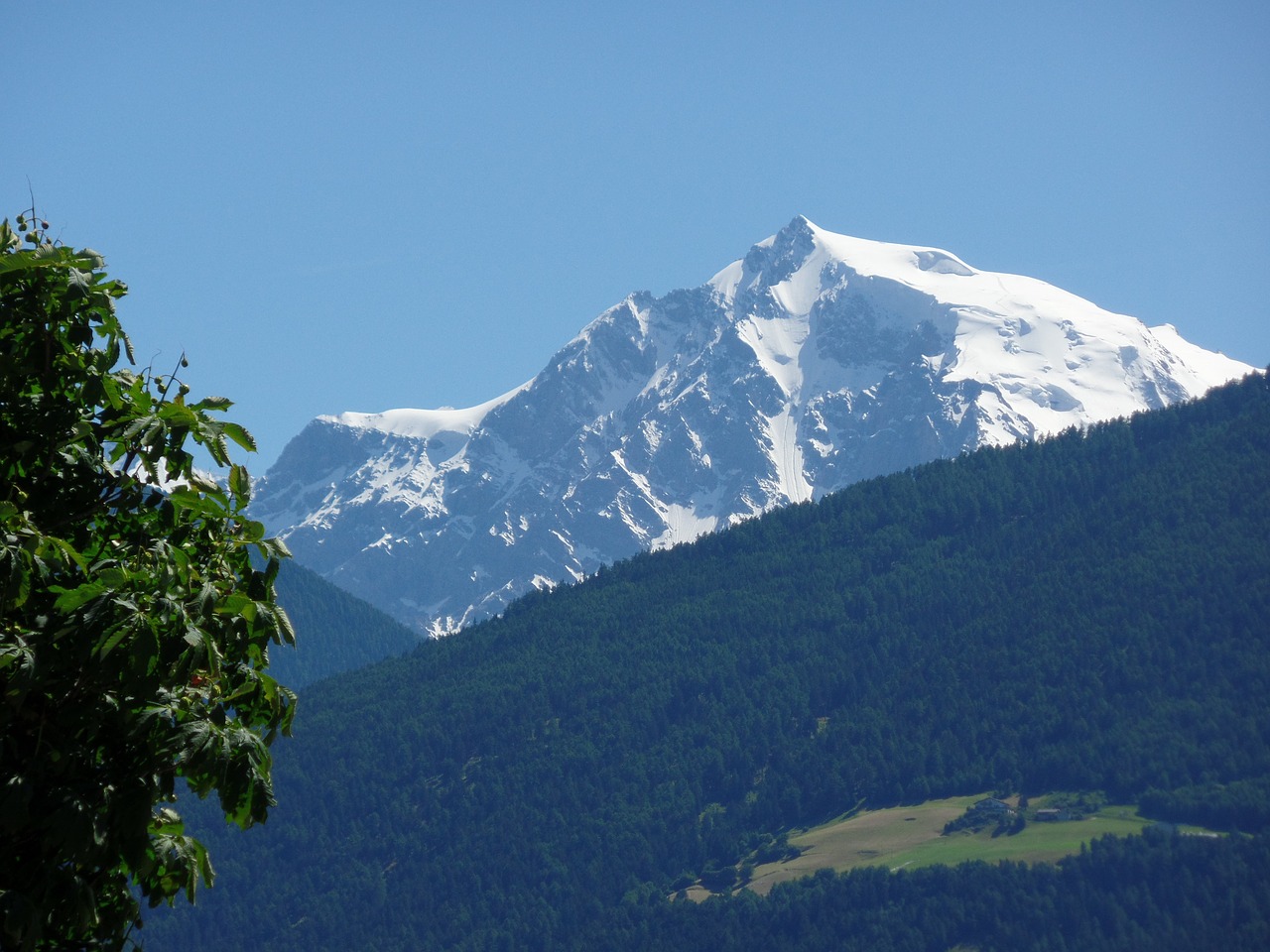 south tyrol italy mountains free photo