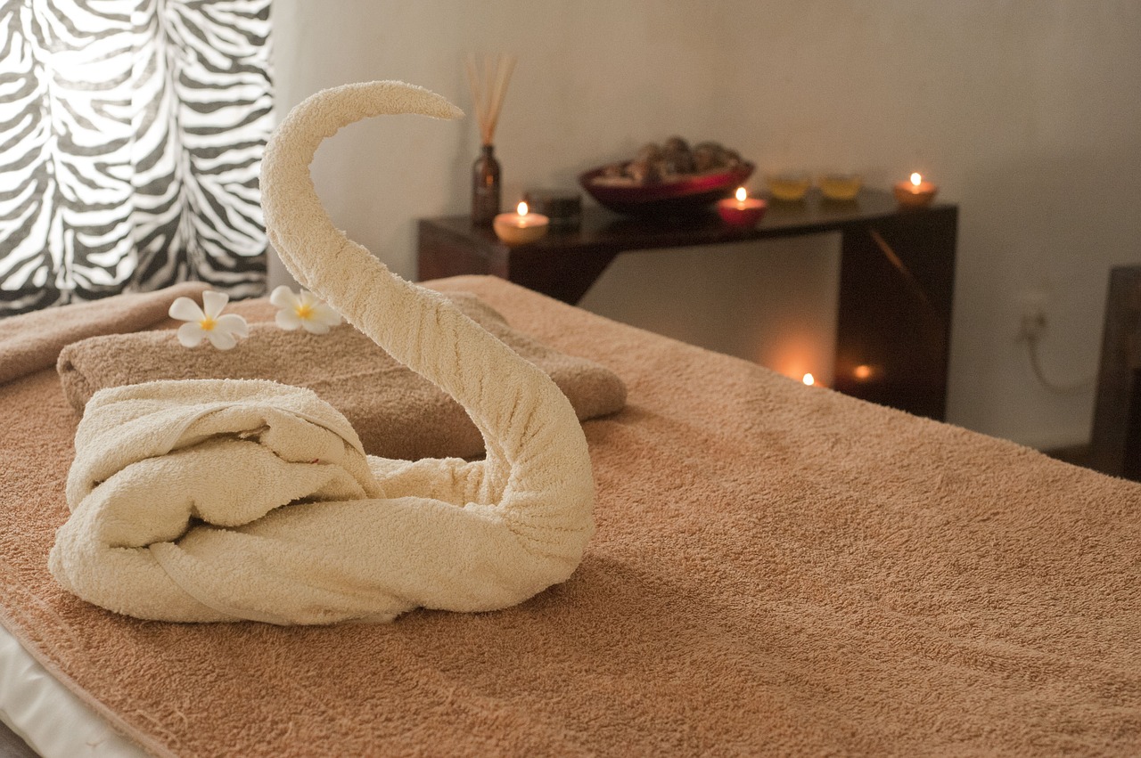 spa massage relaxation free photo