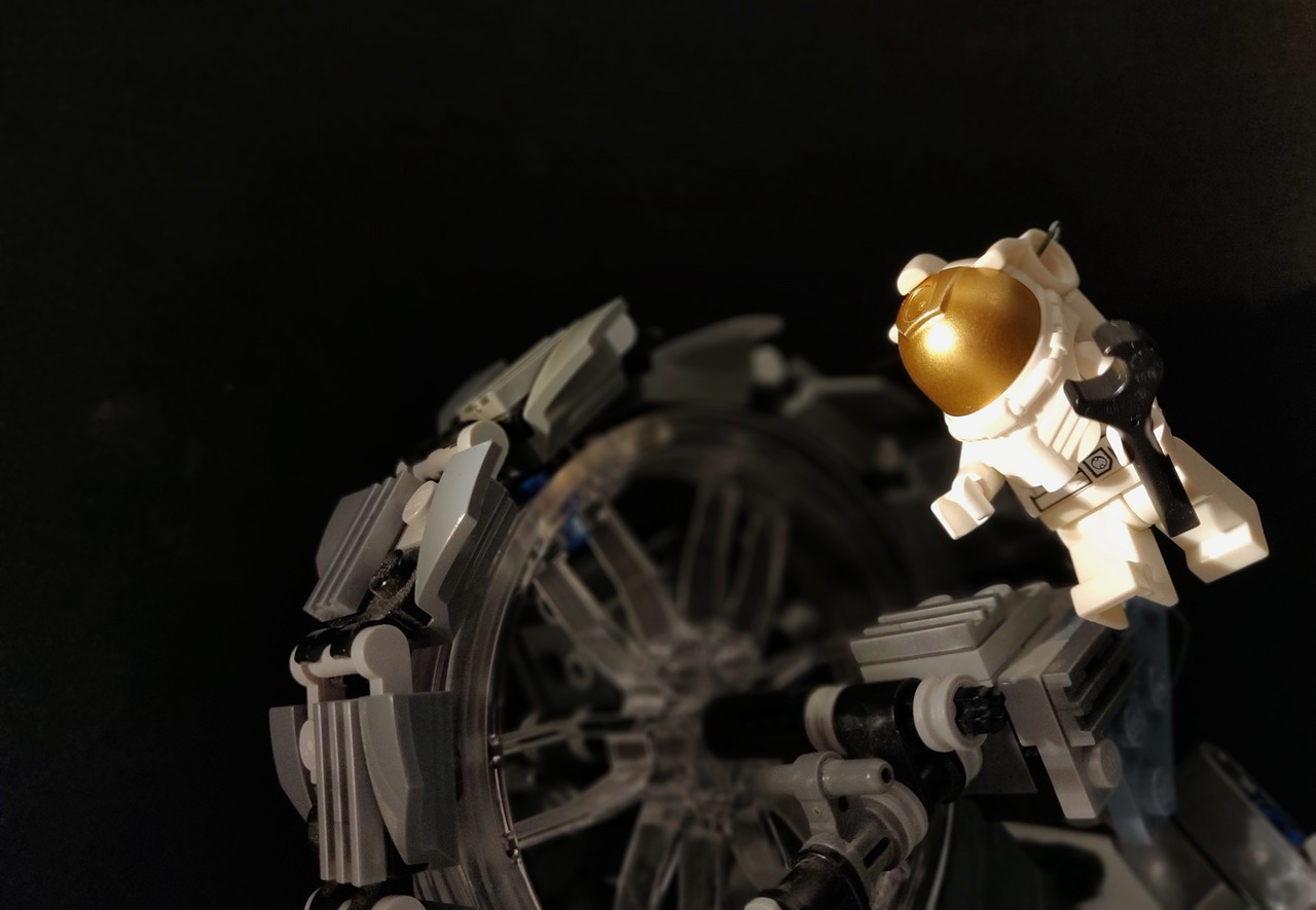 space  spaceman  astronaut free photo
