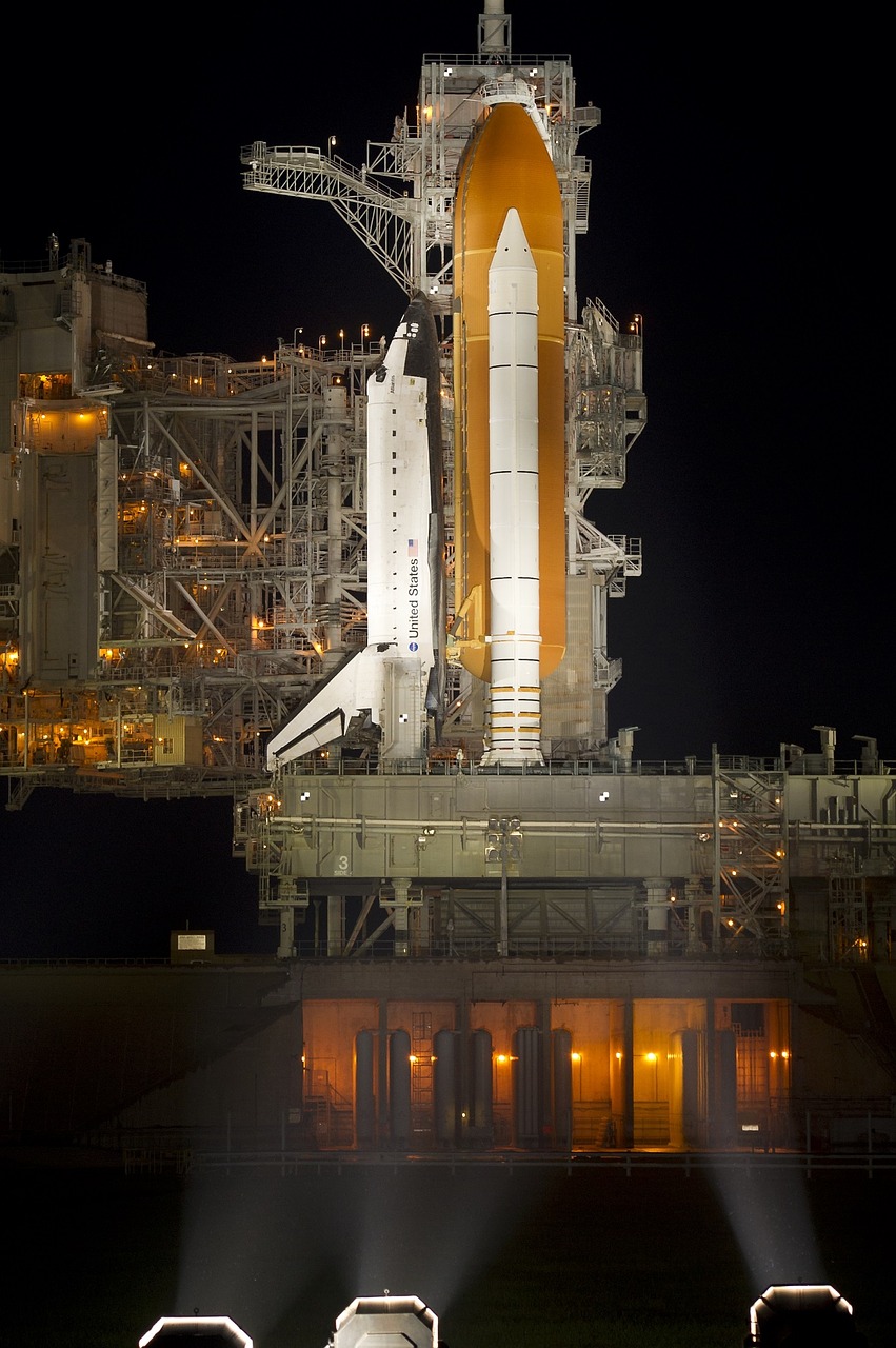 space shuttle atlantis night free photo