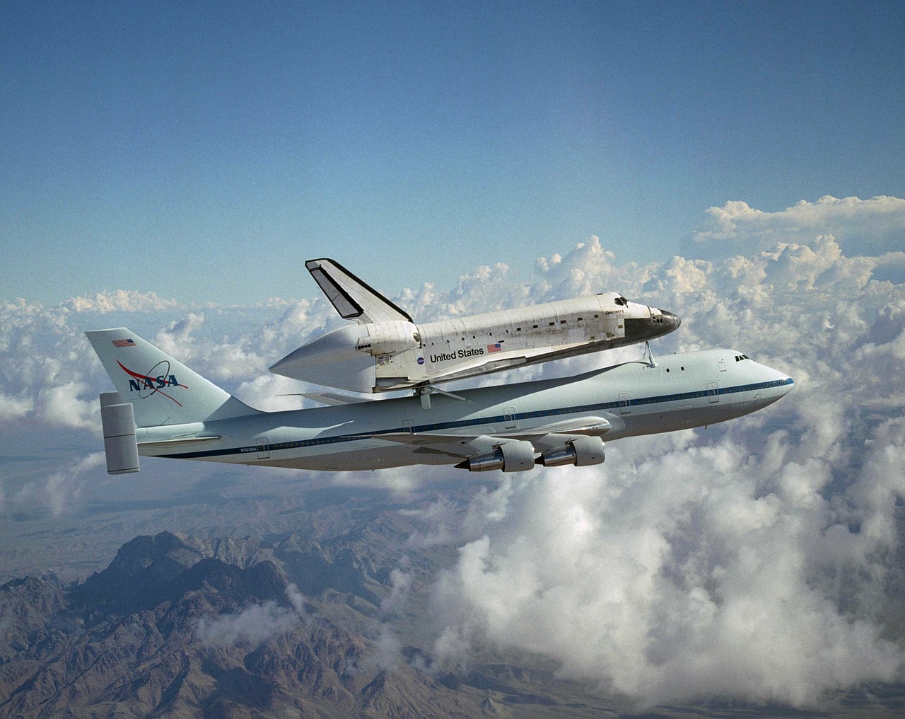 space shuttle nasa aerospace free photo