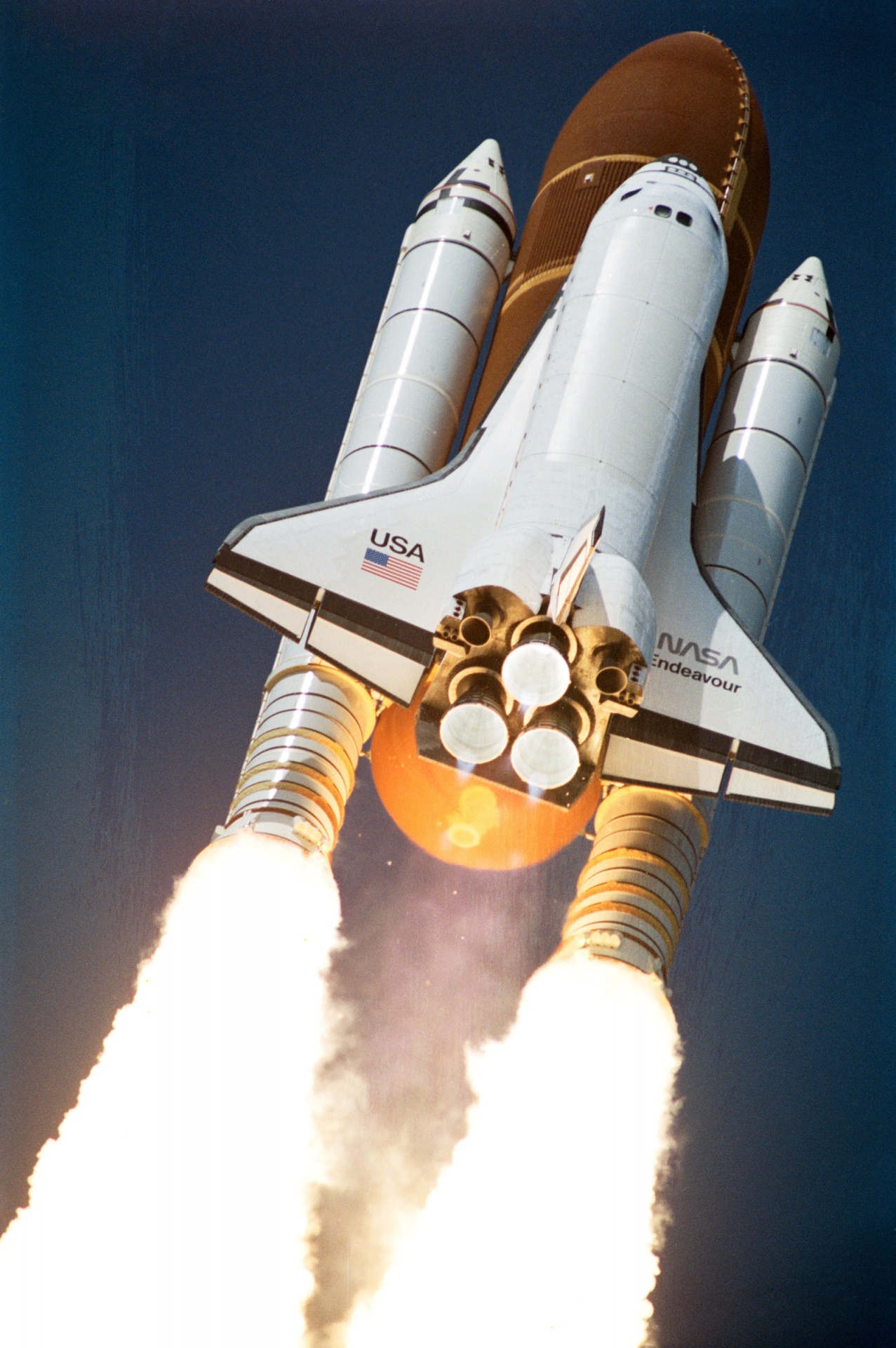 pics of space shuttle endeavour