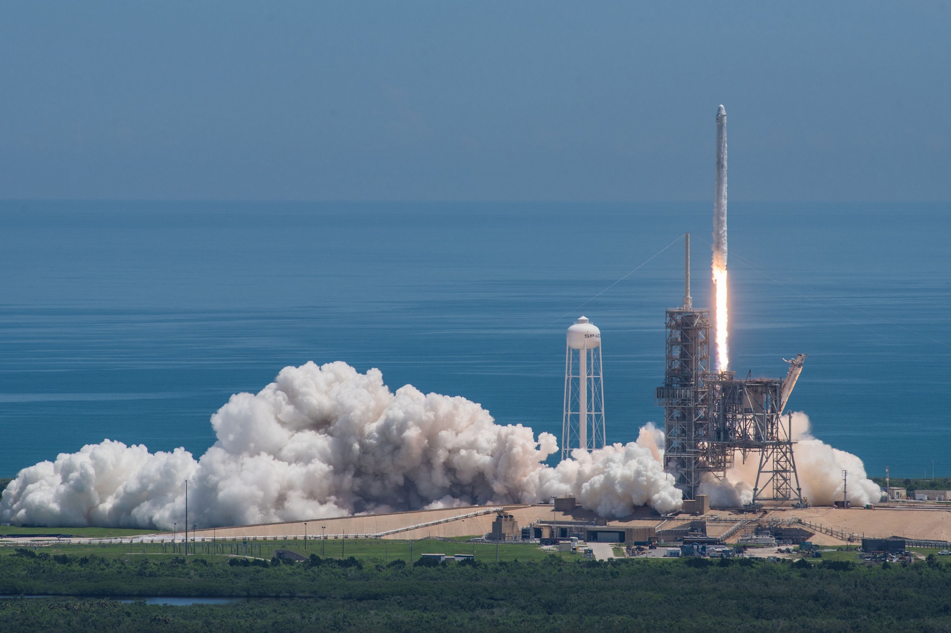 spacex launch rocket free photo