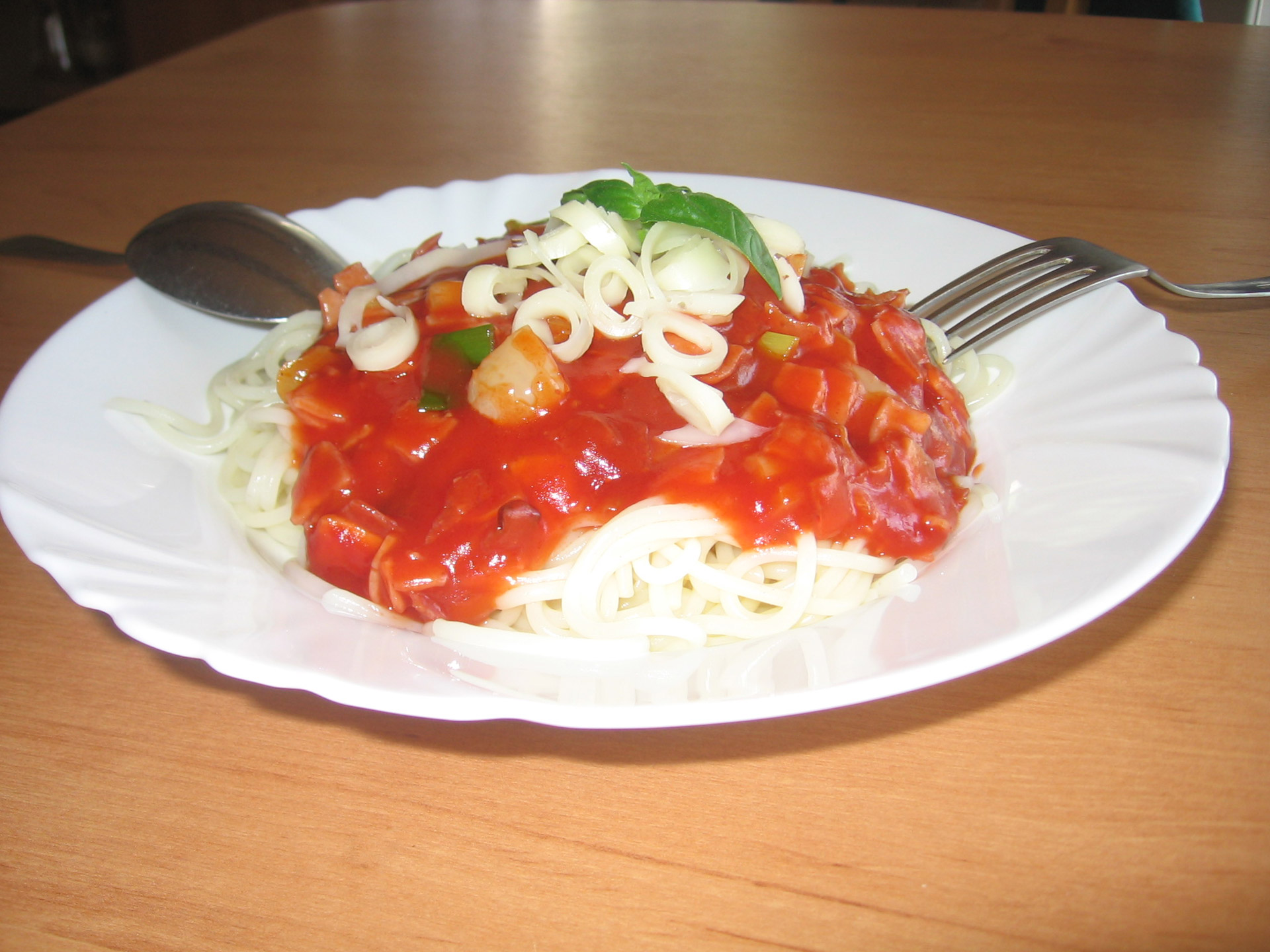 spaghetti lunch ketchup free photo