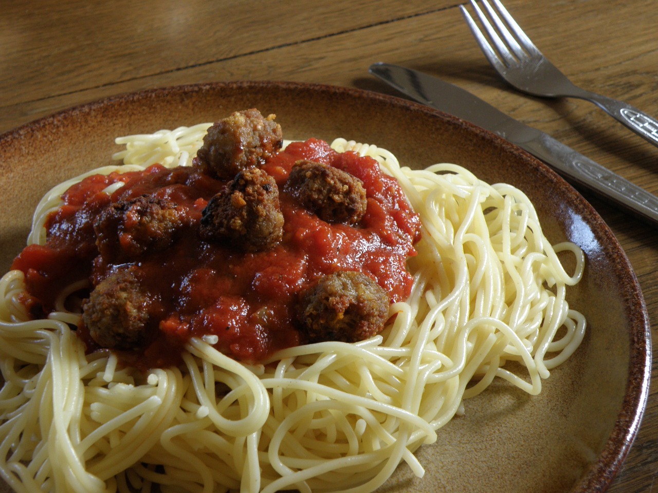 spaghetti meatballs pasta free photo