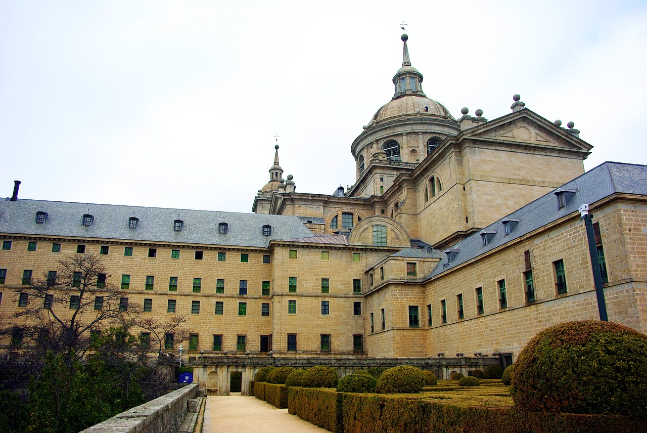 spain el escorial royal palace free photo