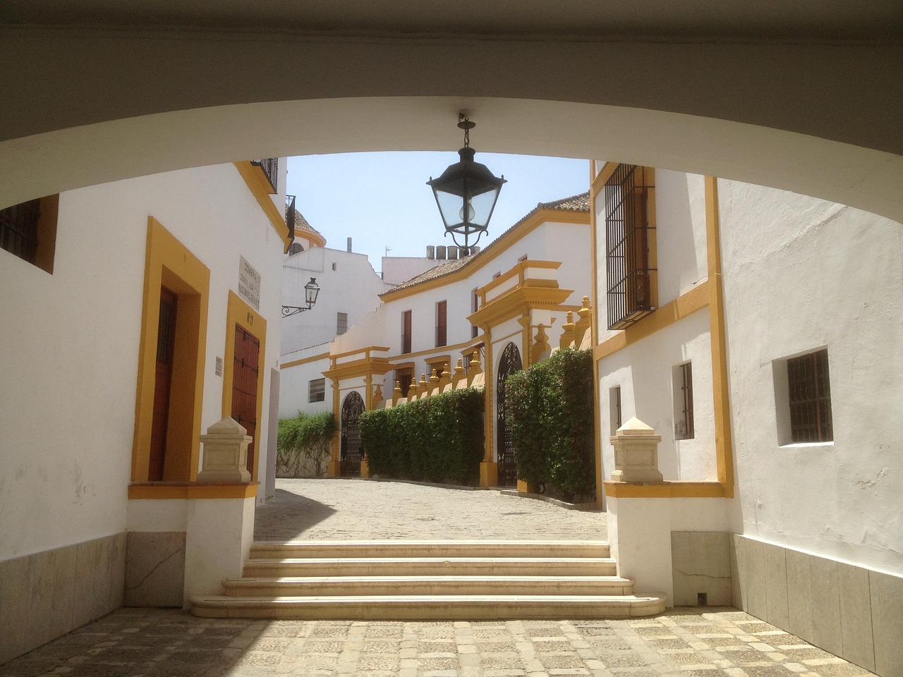 spain street architecture free photo