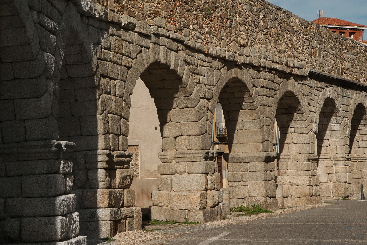 spain segovia aqueduct free photo