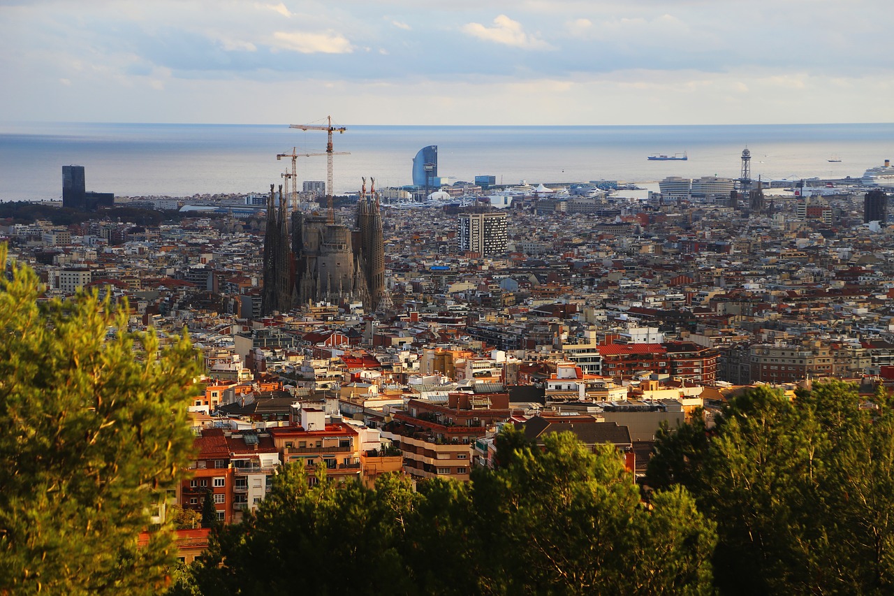 spain catalonia barcelona free photo