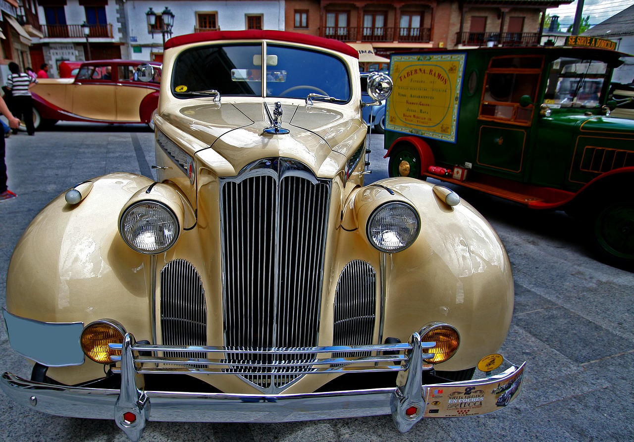 spain antique car chrome free photo