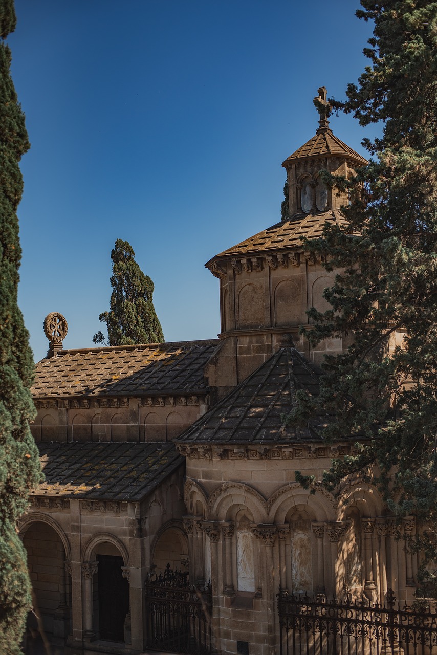 spain  barcelona  montjuïc free photo