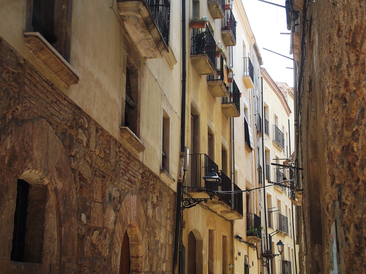 spain tarragona street free photo