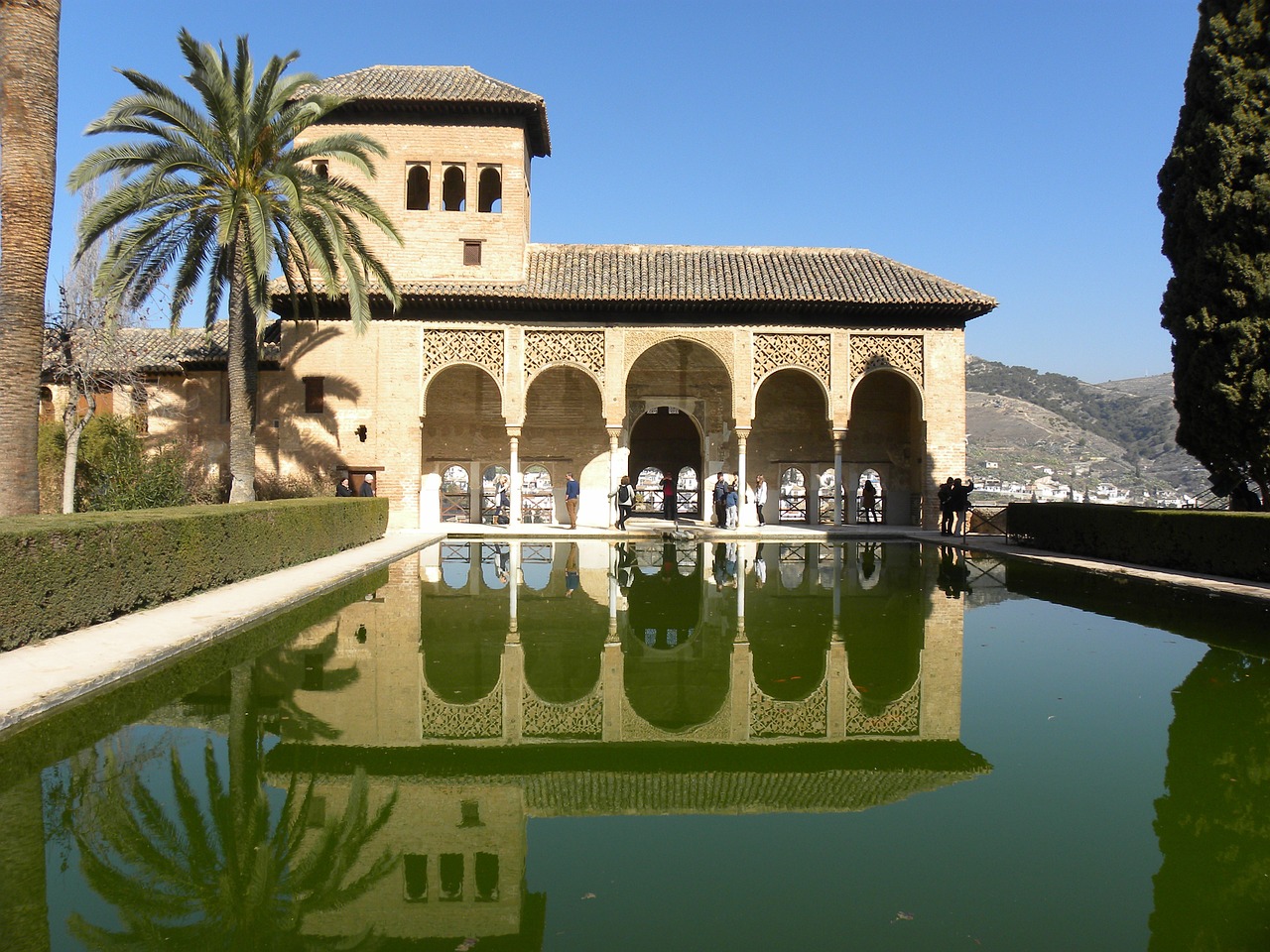 spain reflection water free photo