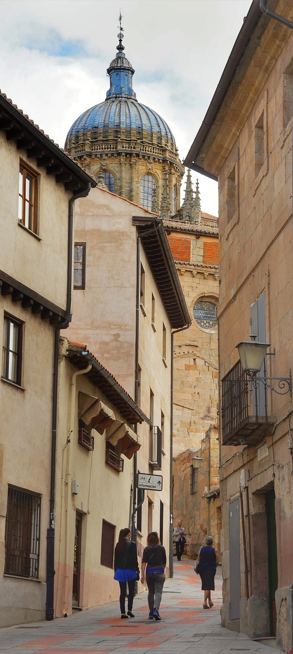 spanish narrow street free photo
