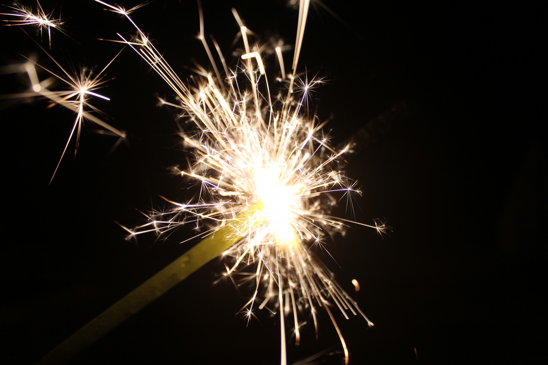 sparkler fireworks fire free photo