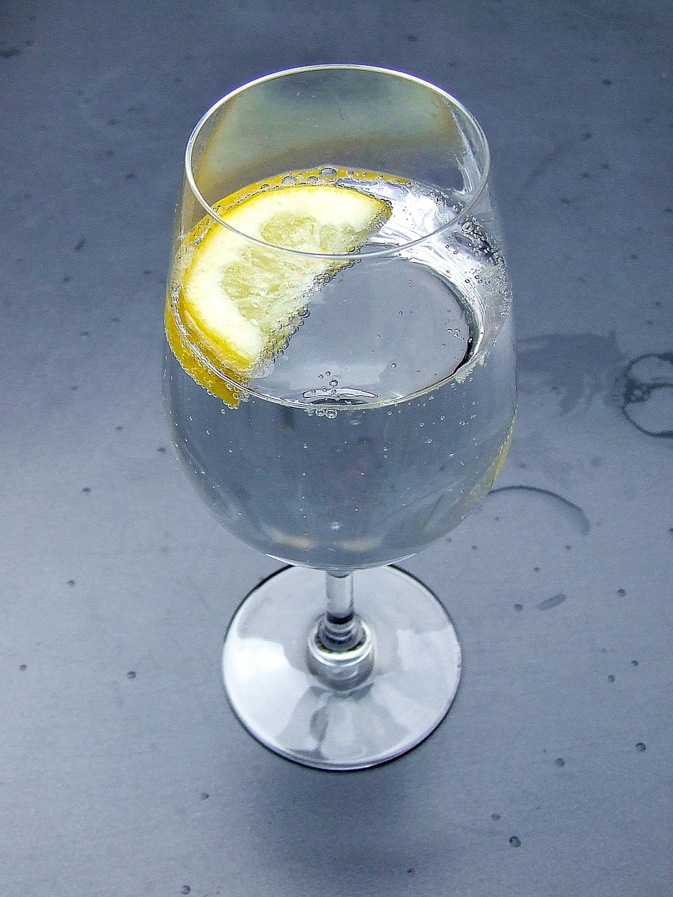 sparkling mineral water free photo