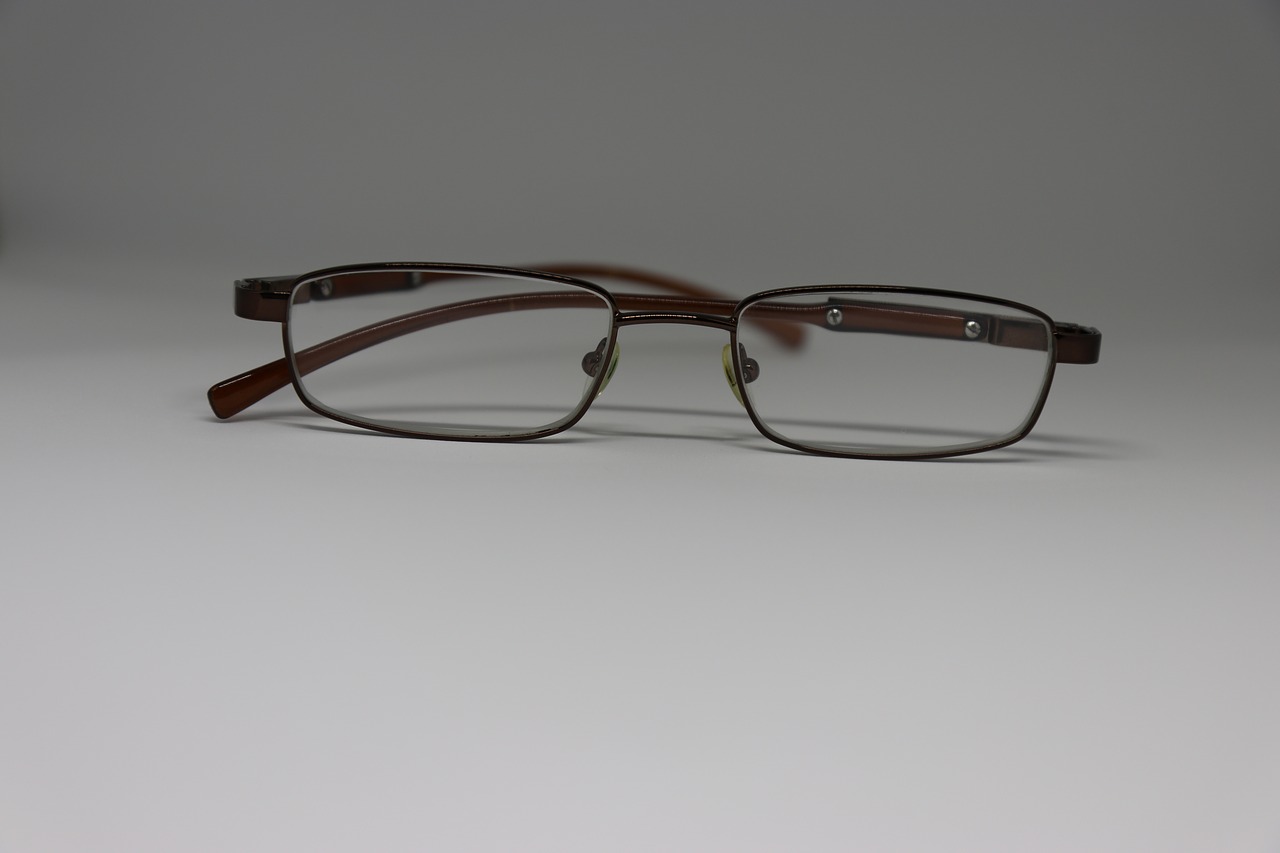spectacles glasses eyeglasses free photo